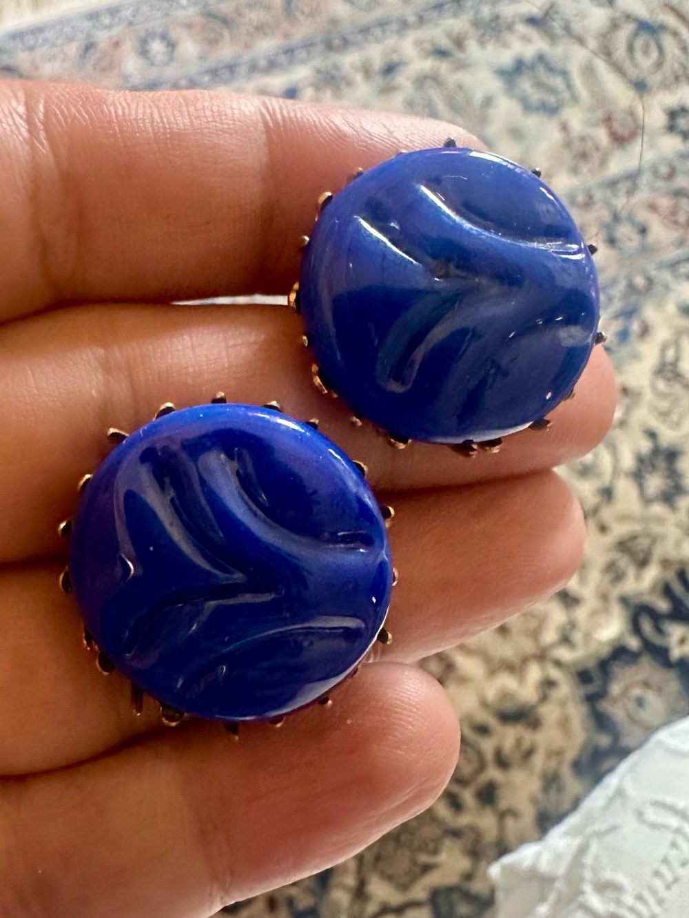 Miriam Haskell, vintage Blue Resin Round Clip-On Earrings